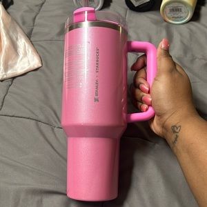 Pink Starbuck X Stanley